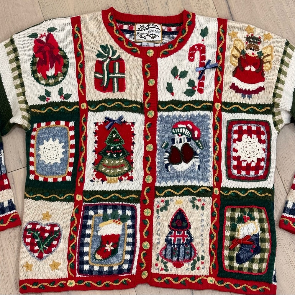 Heirloom Collectibles Christmas Sweater | Medium